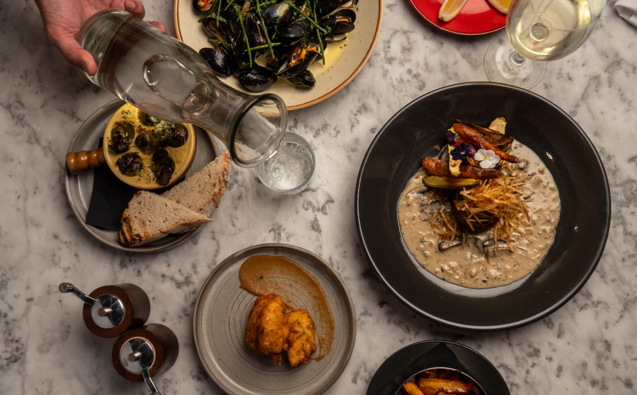 The Manor Blakeney Food and Drinks scaled