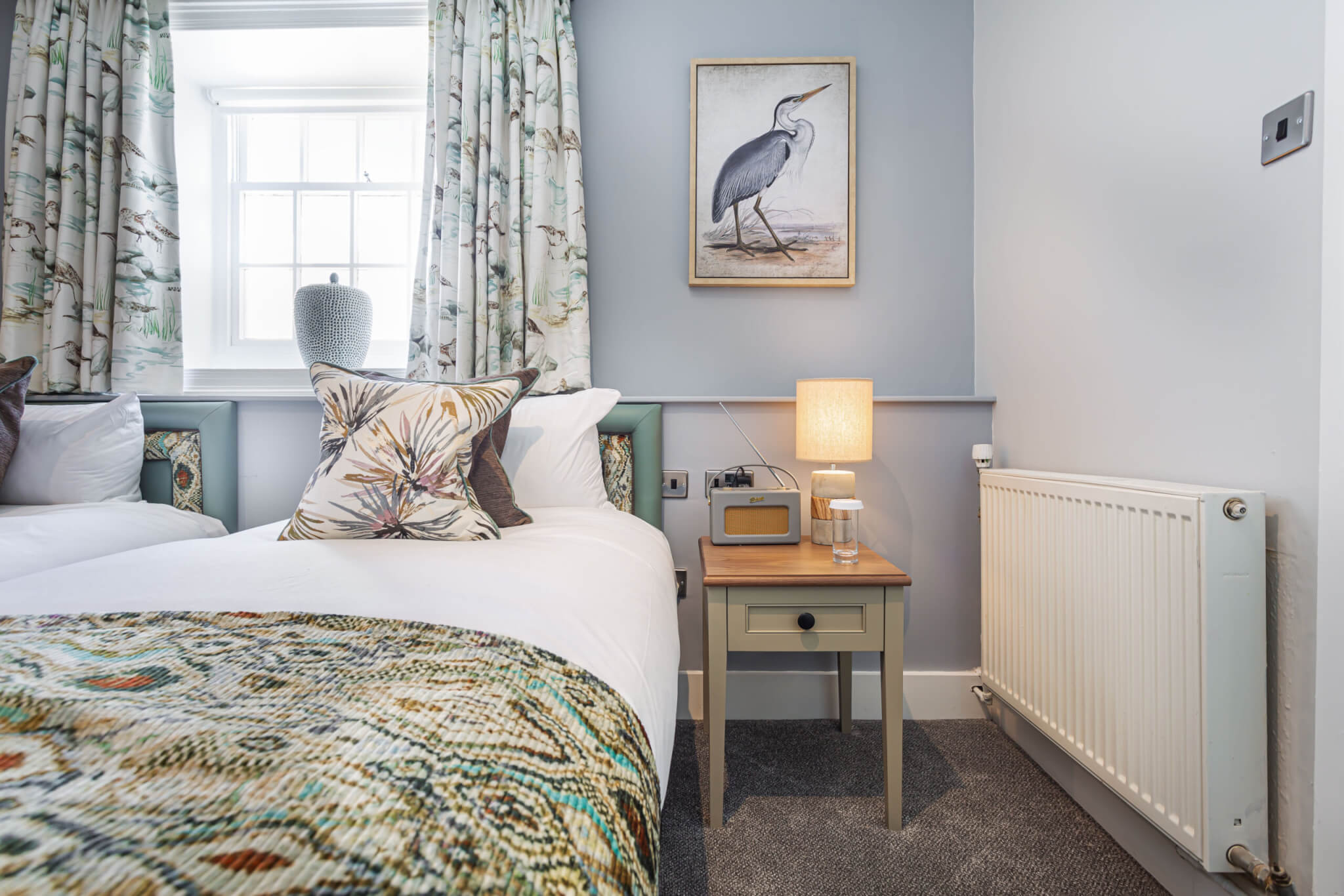 Manor Hotel Classic Twin Room Bedside Space scaled